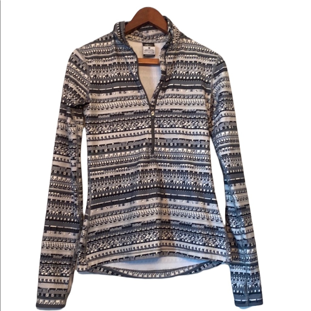 Nike Pro Dri Fit Athletic Long Sleeve Patterned Jacket